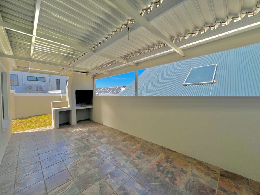 3 Bedroom Property for Sale in Pniel Western Cape